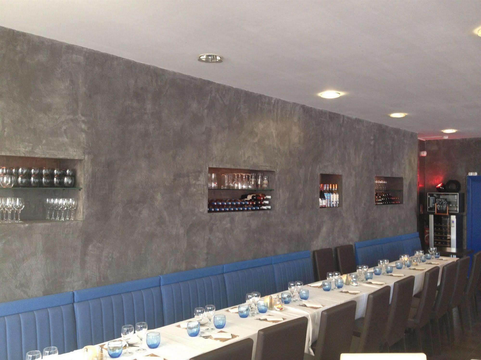 Hotel Restaurant La Fregate La Seyne-sur-Mer Exteriör bild